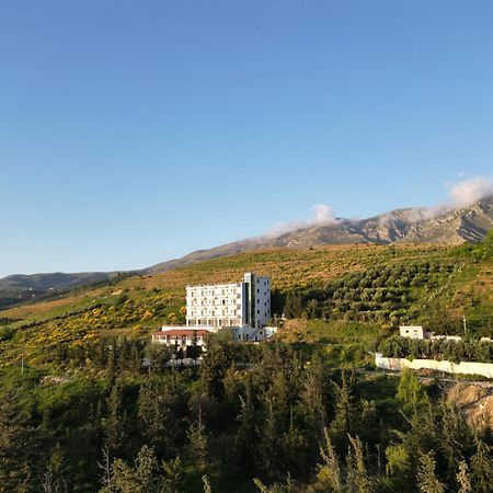 Doko Hotel Radhimë Εξωτερικό φωτογραφία